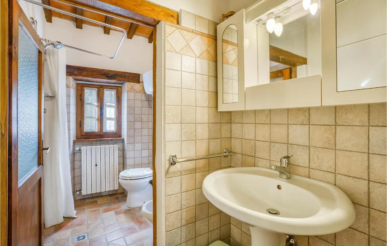 5 Bedroom Beautiful Home In カスティリオーン・フィオレンティーノ 0*,